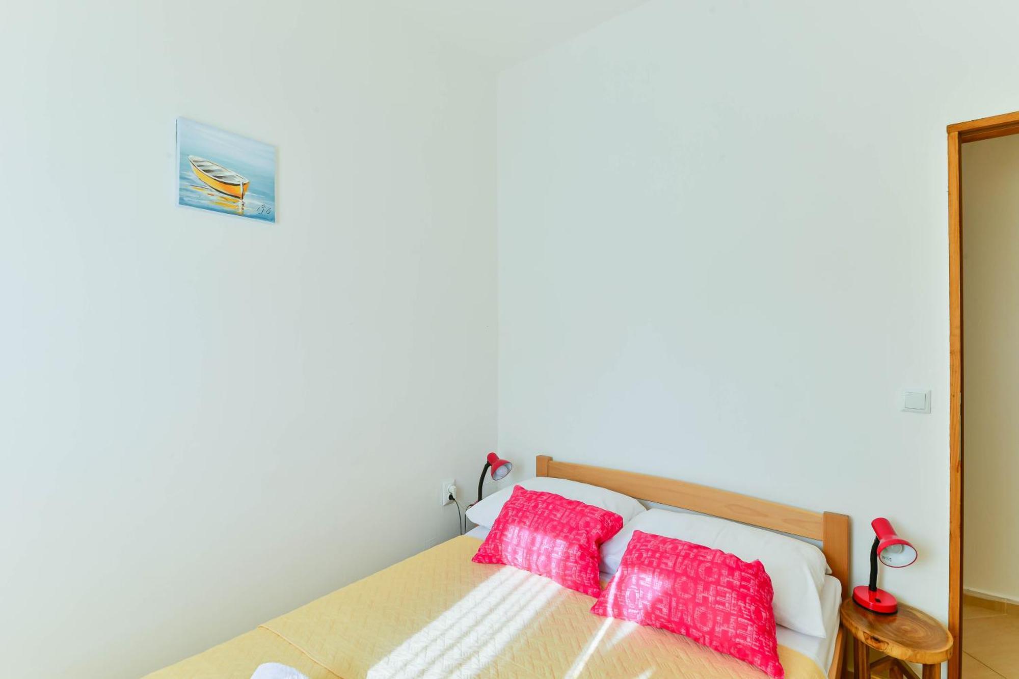 Apartments Lavanda Turanj Exterior photo