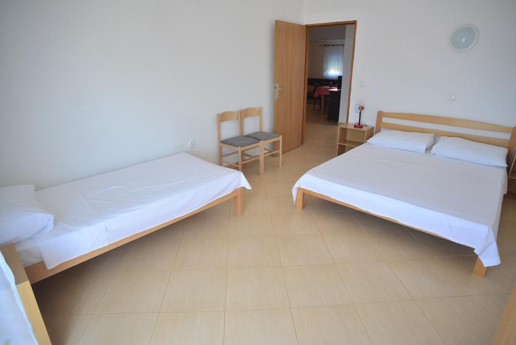 Apartments Lavanda Turanj Exterior photo