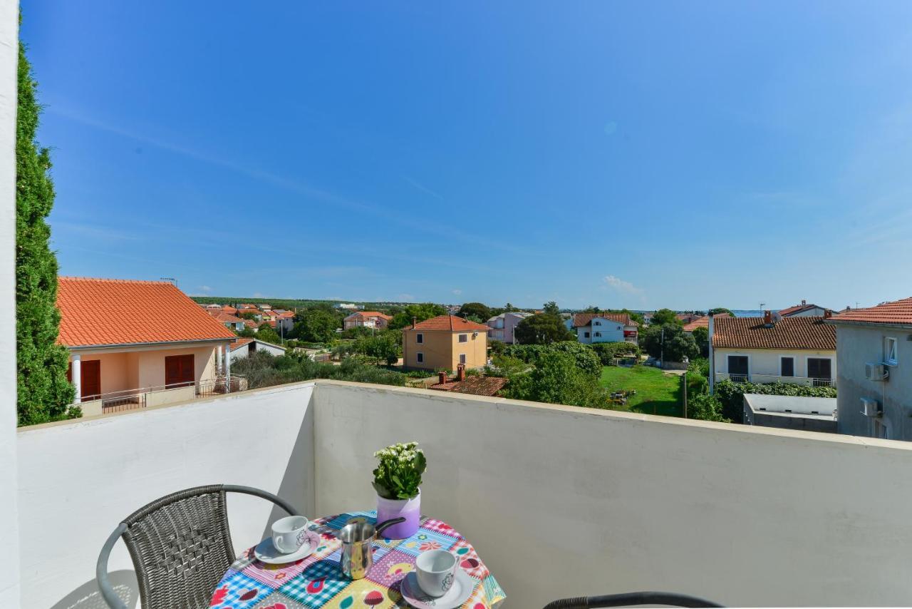 Apartments Lavanda Turanj Exterior photo