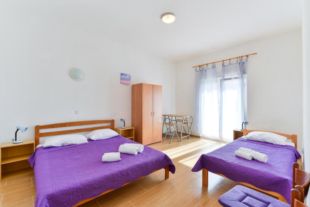 Apartments Lavanda Turanj Exterior photo