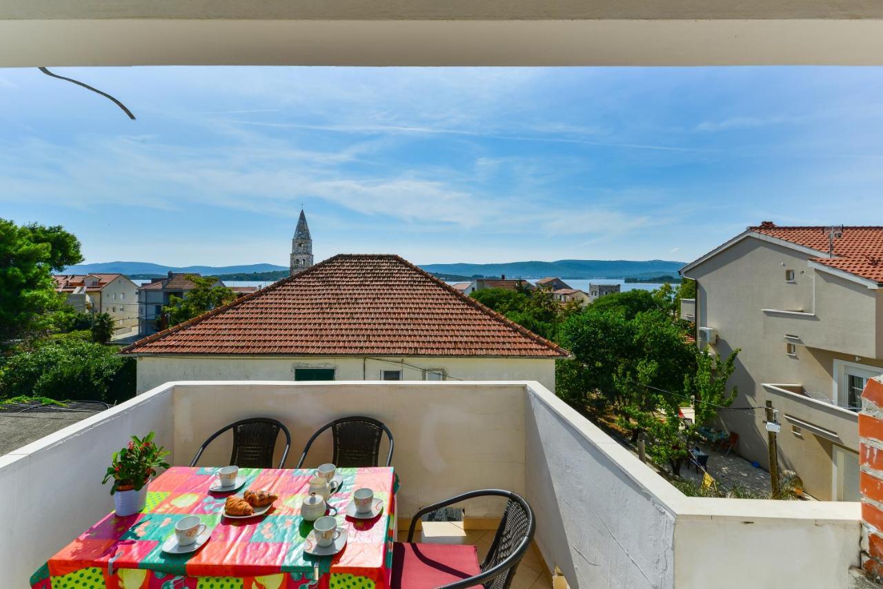 Apartments Lavanda Turanj Exterior photo