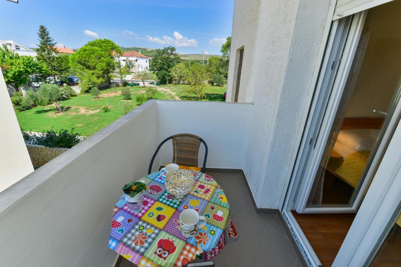 Apartments Lavanda Turanj Exterior photo