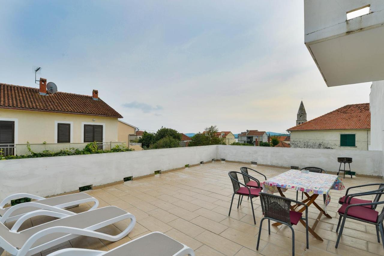 Apartments Lavanda Turanj Exterior photo
